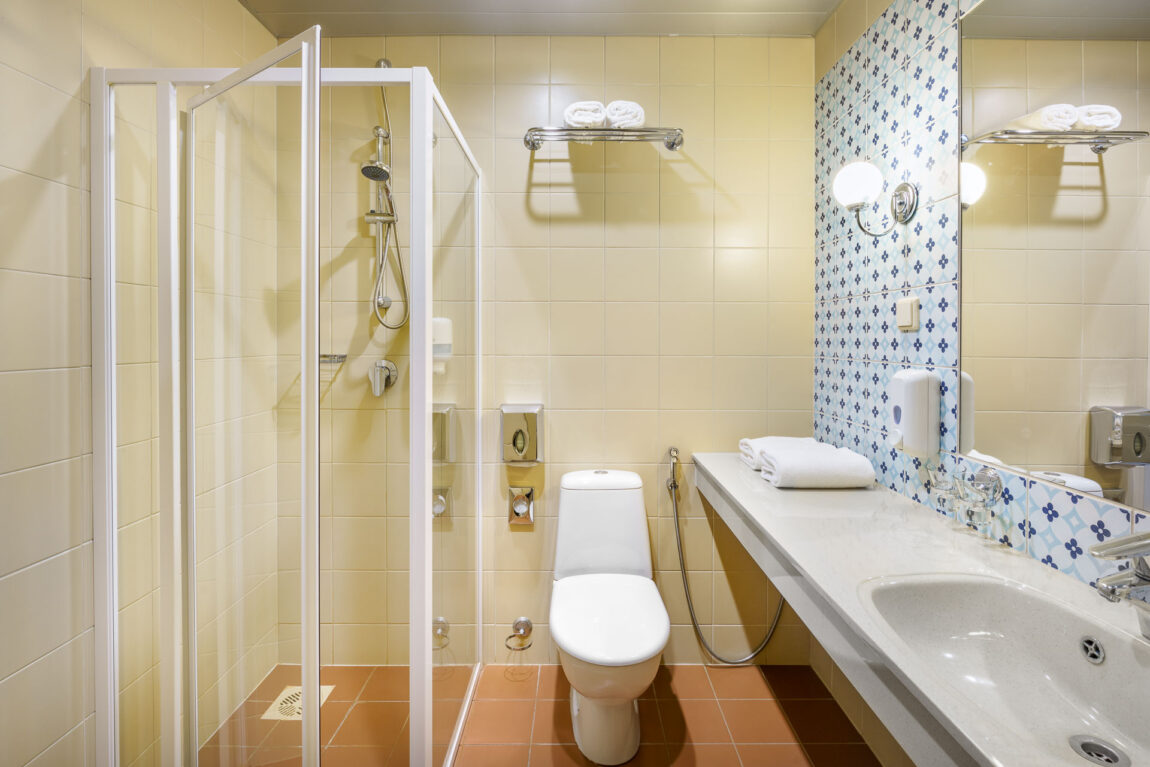 Superior rooms I Bathroom I LaSpa spa hotel in Laulasmaa